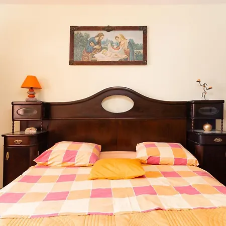 House Suzi * Zara